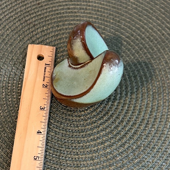 Vintage Frankoma Prairie Green & Bronze Lazybones Salt & Pepper Shaker 1990s EUC - Picture 9 of 9